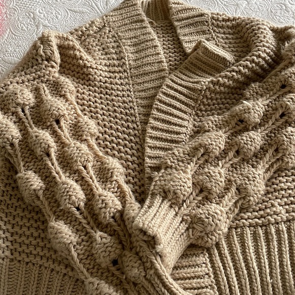 Elan bubble cardigan balloon sleeve - Picture 2 of 4